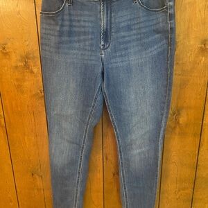 Old Navy Women's Deep Indigo Skinny Jeans